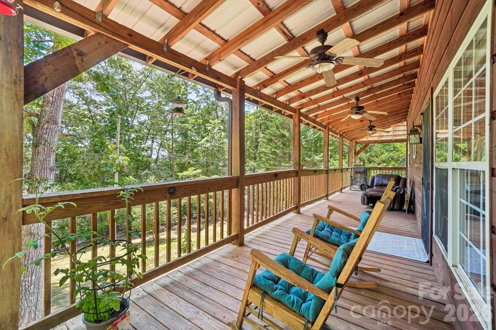 61 Misty Hill Lane Franklin, NC 28734