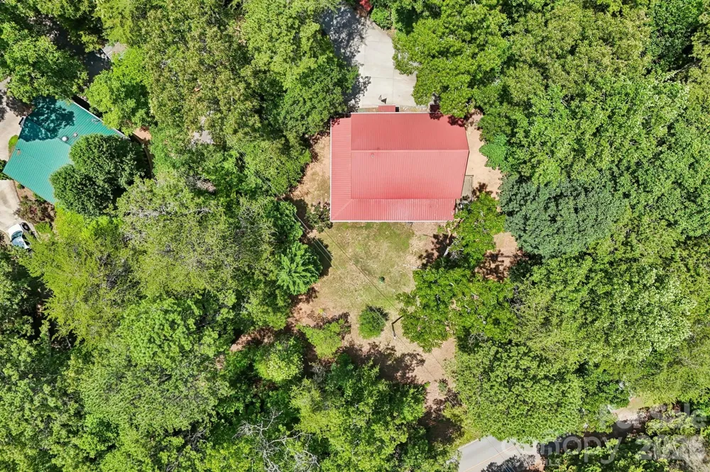 61 Misty Hill Lane Franklin, NC 28734