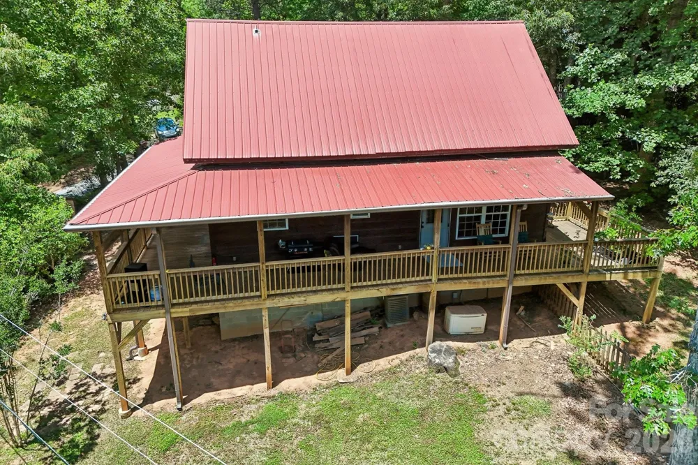 61 Misty Hill Lane Franklin, NC 28734