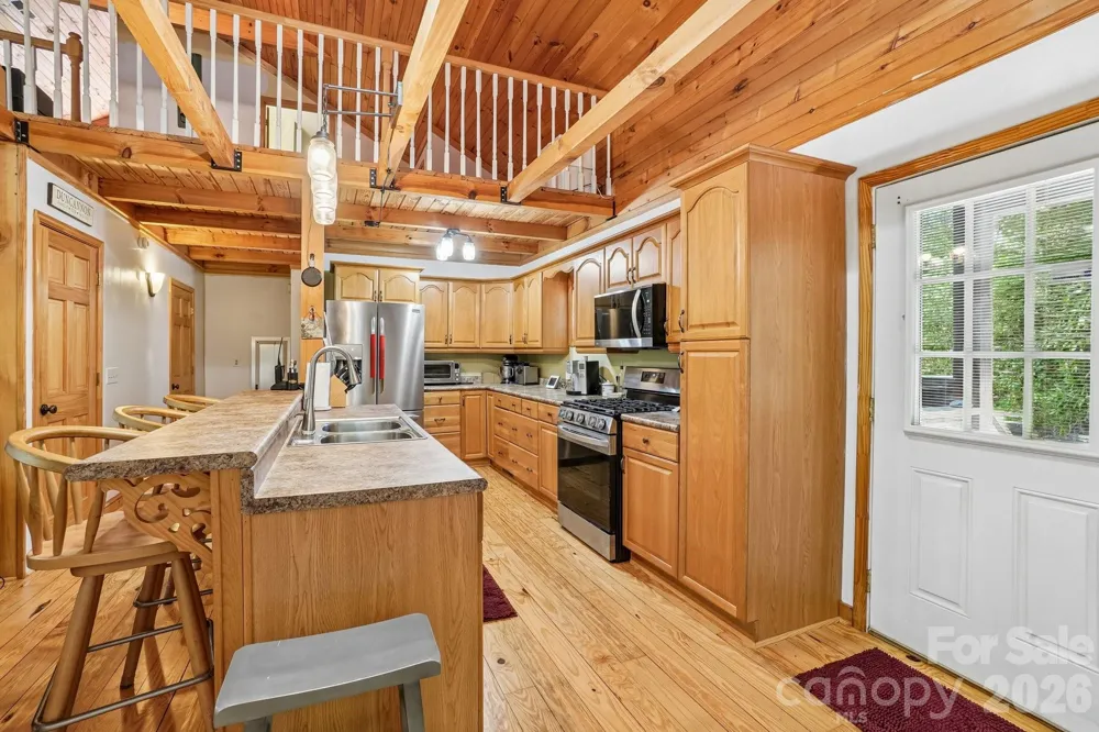 61 Misty Hill Lane Franklin, NC 28734
