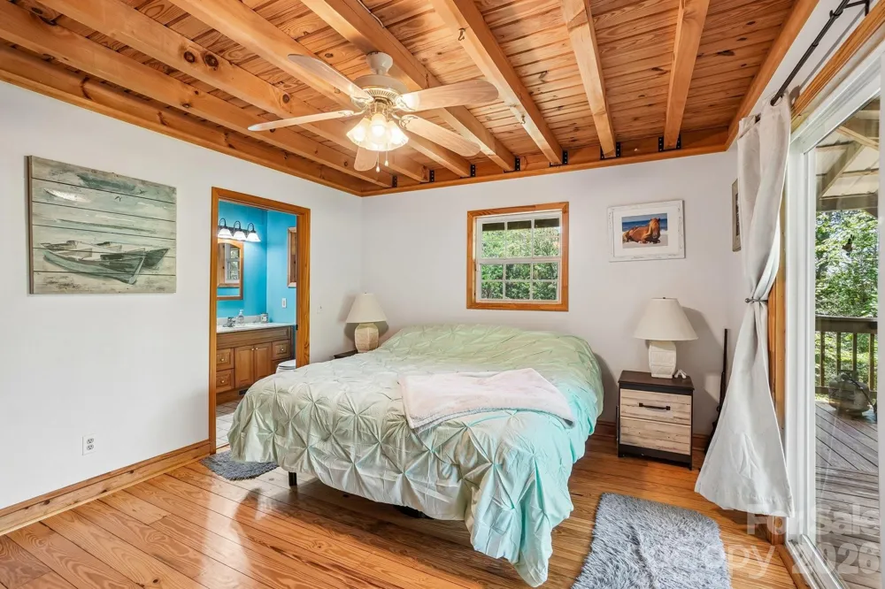 61 Misty Hill Lane Franklin, NC 28734