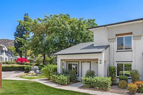 10628 Queen Jessica Ln