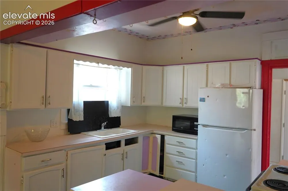 1410 E 6th Street Pueblo, CO 81001
