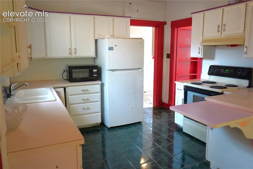 1410 E 6th Street Pueblo, CO 81001
