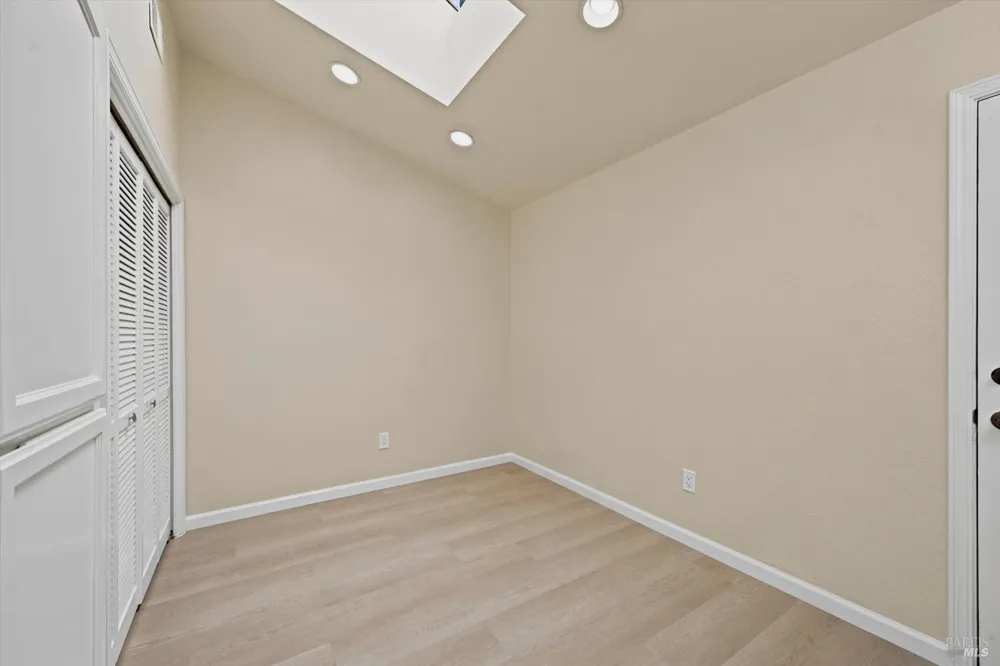 2004 Stonefield Lane Santa Rosa, CA 95403