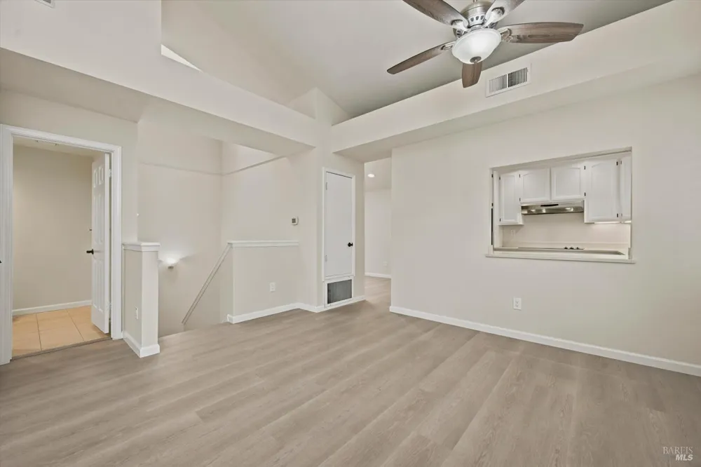 2004 Stonefield Lane Santa Rosa, CA 95403