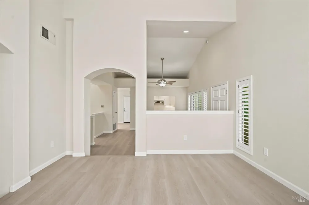 2004 Stonefield Lane Santa Rosa, CA 95403