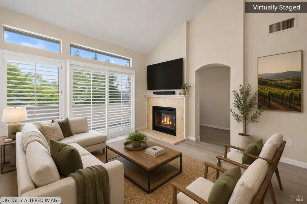 2004 Stonefield Lane Santa Rosa, CA 95403
