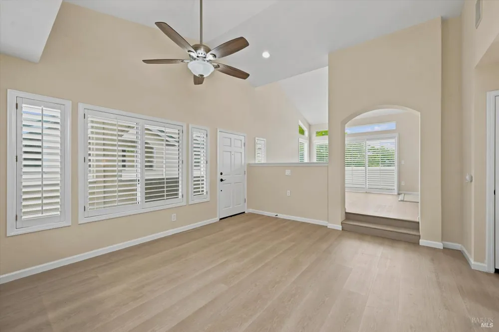 2004 Stonefield Lane Santa Rosa, CA 95403