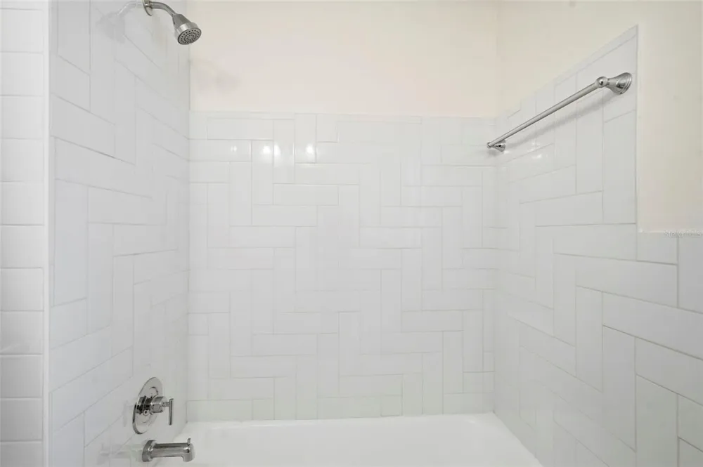 11354 123RD TERRACE Largo, FL 33778
