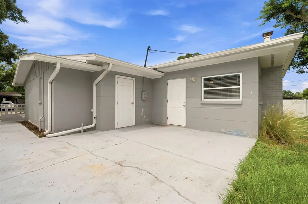 11354 123RD TERRACE Largo, FL 33778