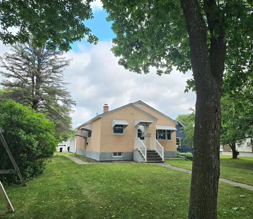 416 10th Street International Falls, MN 56649