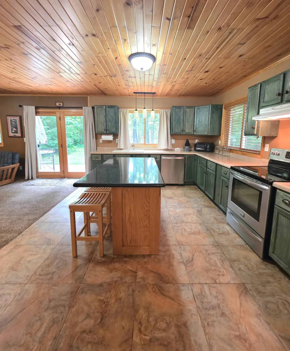 32625 Riverside Drive Pine City, MN 55063