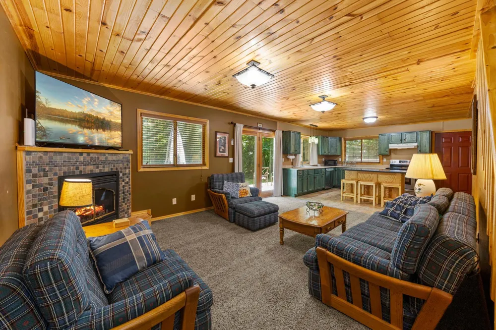 32625 Riverside Drive Pine City, MN 55063