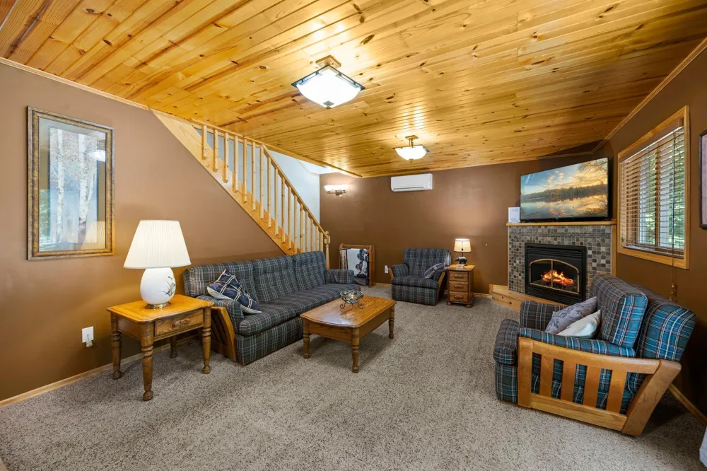 32625 Riverside Drive Pine City, MN 55063