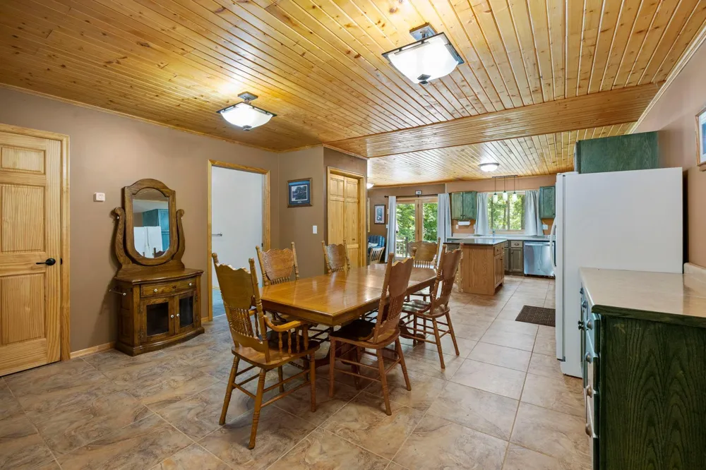 32625 Riverside Drive Pine City, MN 55063