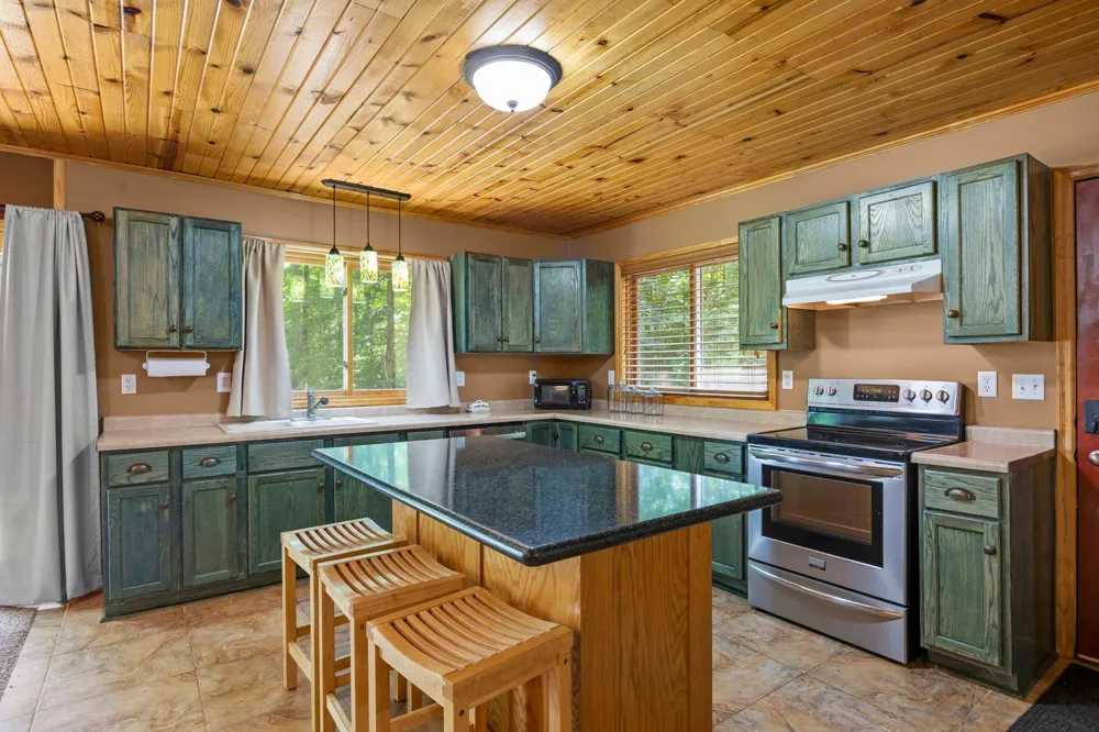 32625 Riverside Drive Pine City, MN 55063