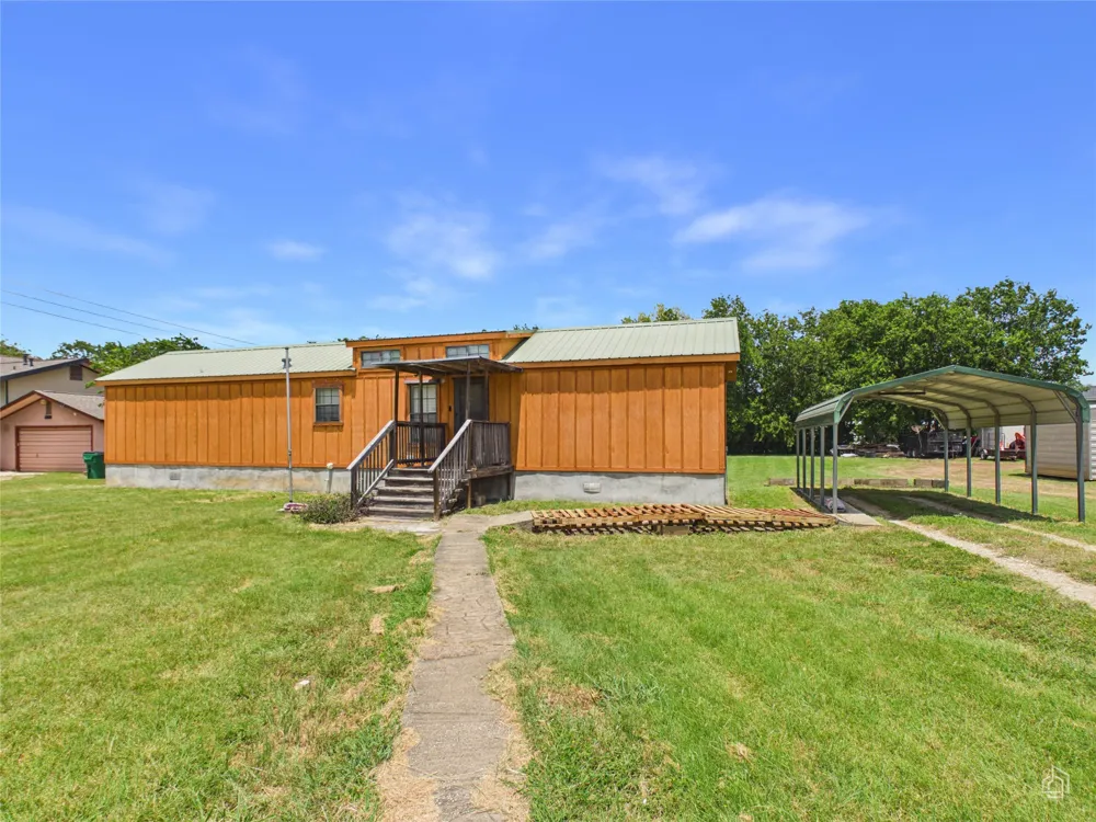 202 Mustang Avenue Cedar Park, TX 78613