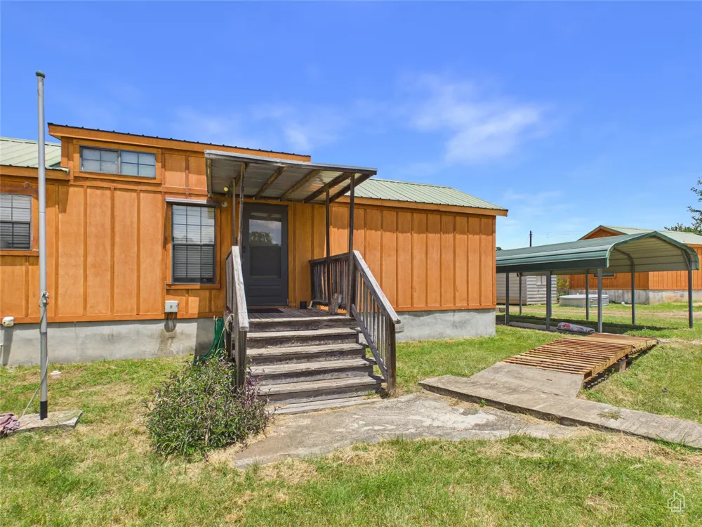 202 Mustang Avenue Cedar Park, TX 78613