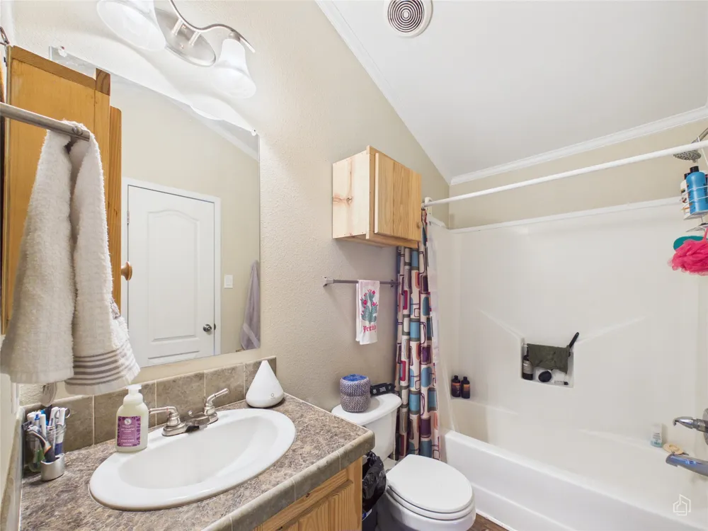 202 Mustang Avenue Cedar Park, TX 78613