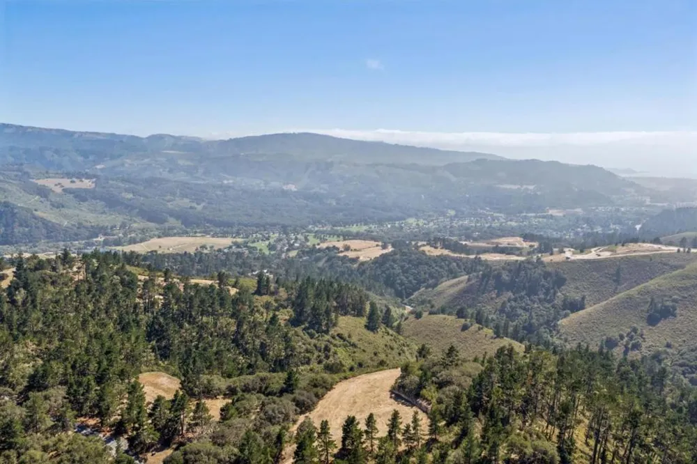 42 Tehama Carmel, CA 93923