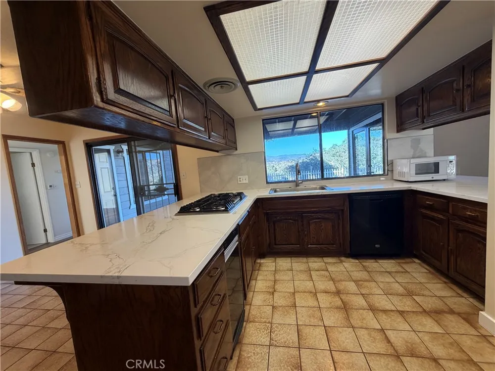 29642 Hart Oaks Drive Keene, CA 93531