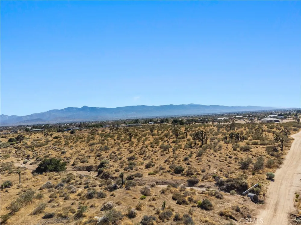 1 Nevada Road Phelan, CA 92371
