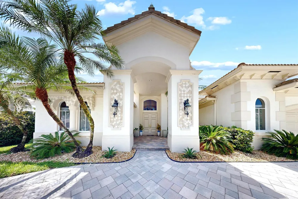 11065 Canary Island Court Plantation, FL 33324