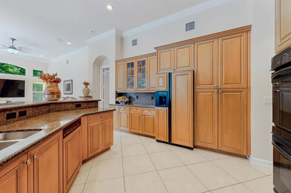 11065 Canary Island Court Plantation, FL 33324