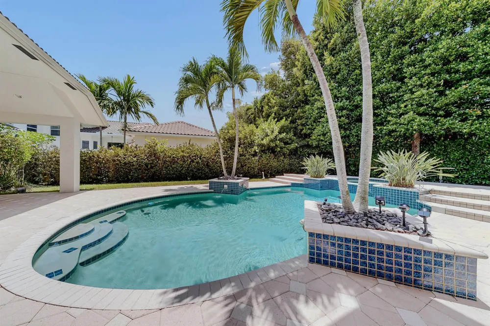 11065 Canary Island Court Plantation, FL 33324