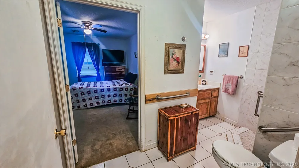 421975 E 1155 ROAD Eufaula, OK 74432