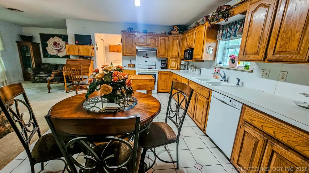 421975 E 1155 ROAD Eufaula, OK 74432