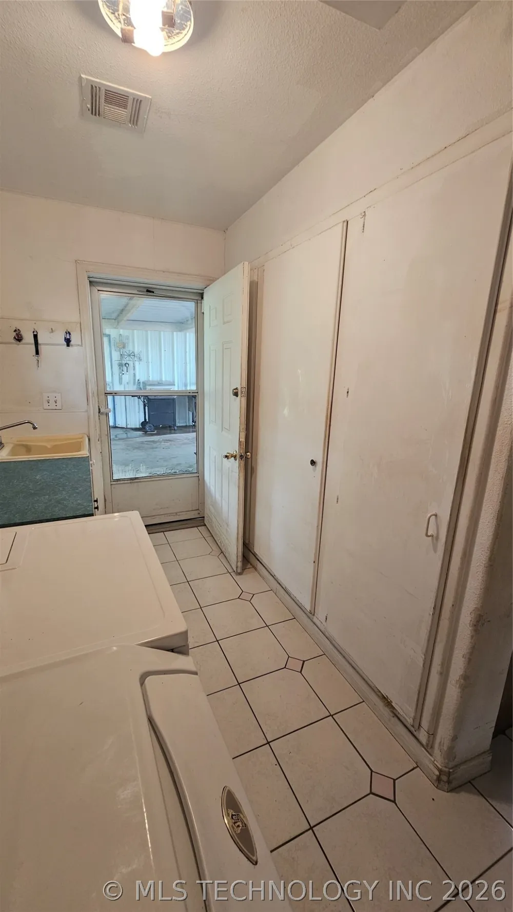 421975 E 1155 ROAD Eufaula, OK 74432