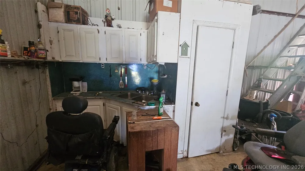 421975 E 1155 ROAD Eufaula, OK 74432