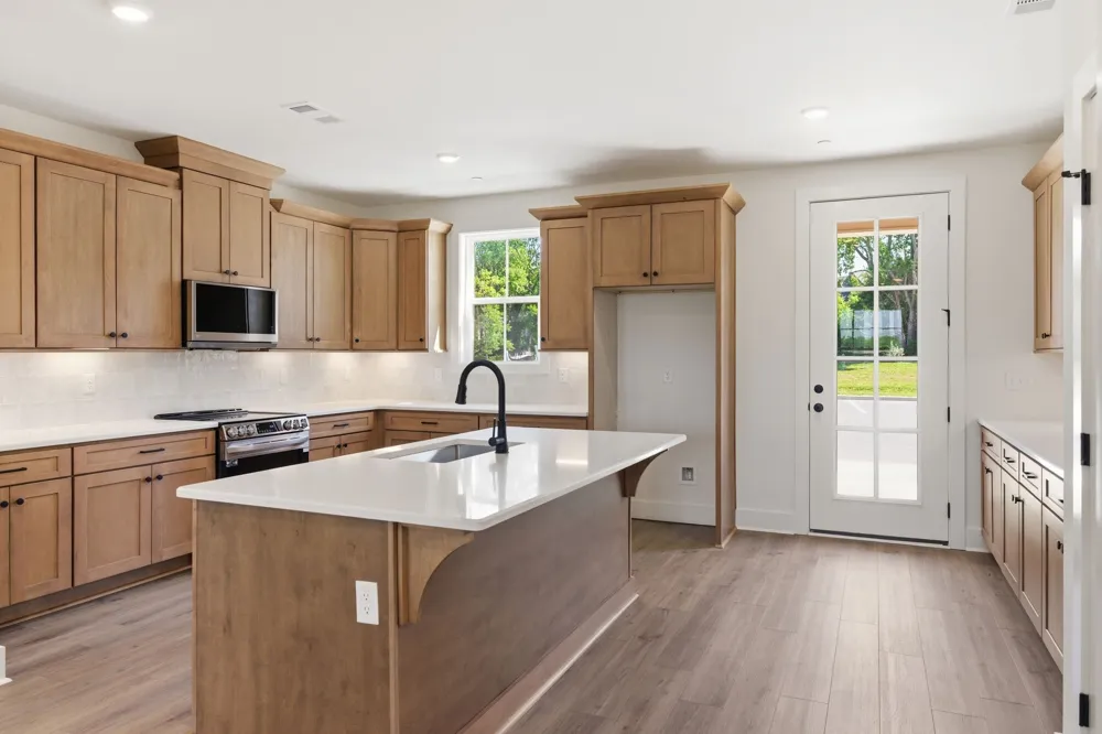 140 Nearwater Place Hendersonville, TN 37075