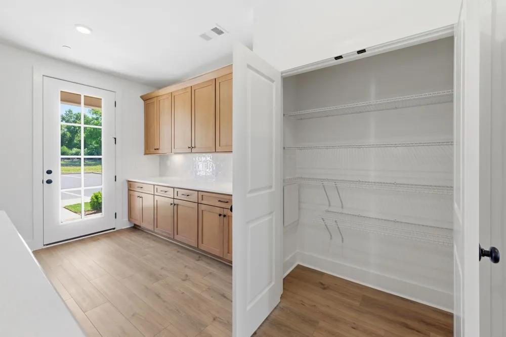 140 Nearwater Place Hendersonville, TN 37075