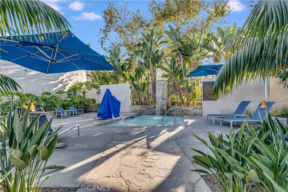 507 Rockefeller Irvine, CA 92612