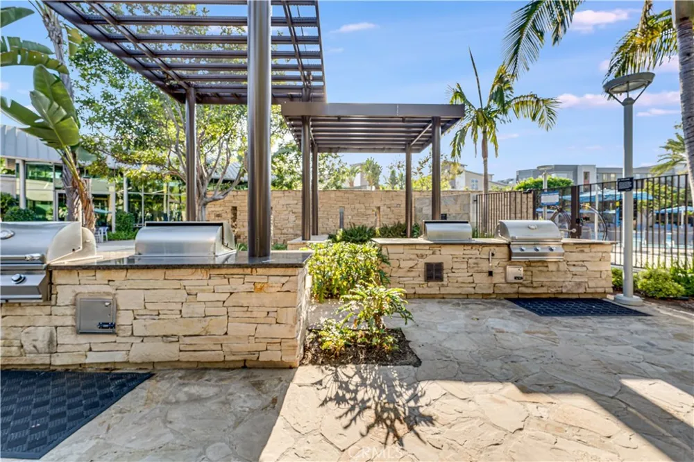 507 Rockefeller Irvine, CA 92612