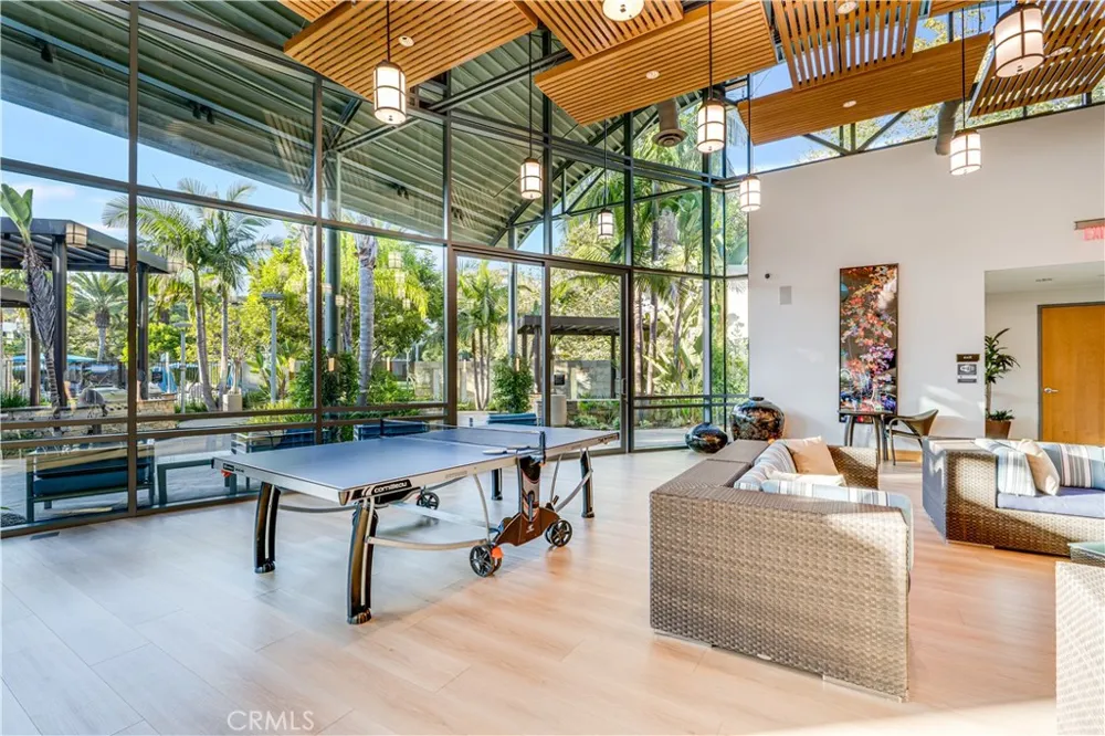 507 Rockefeller Irvine, CA 92612