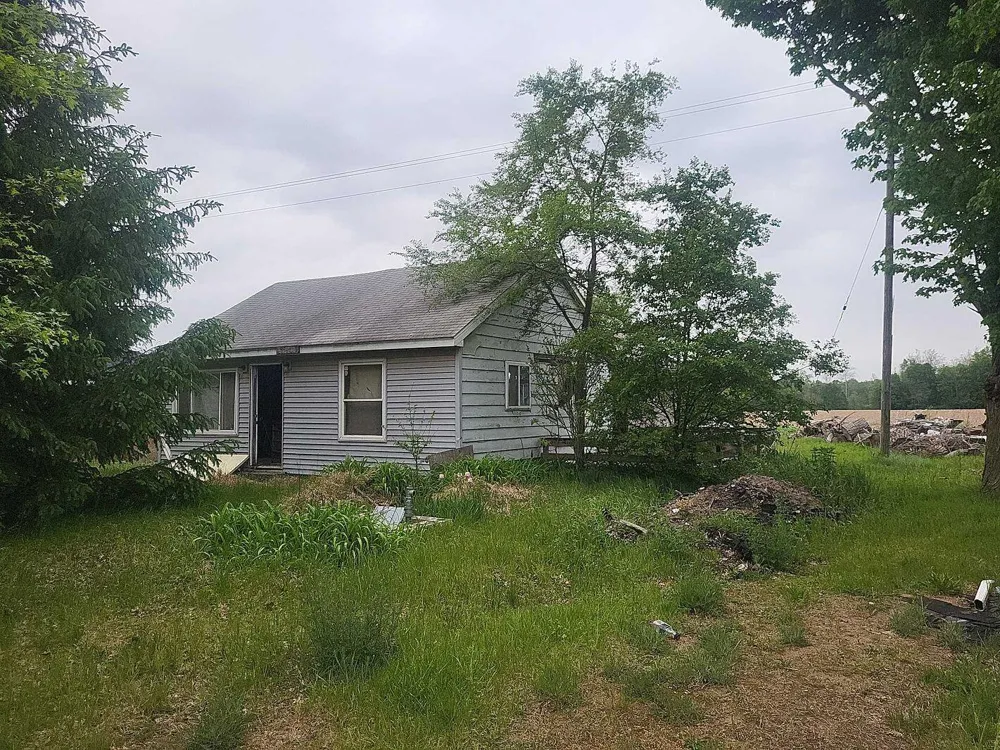 5971 Baseline Road Allegan Township, MI 49056