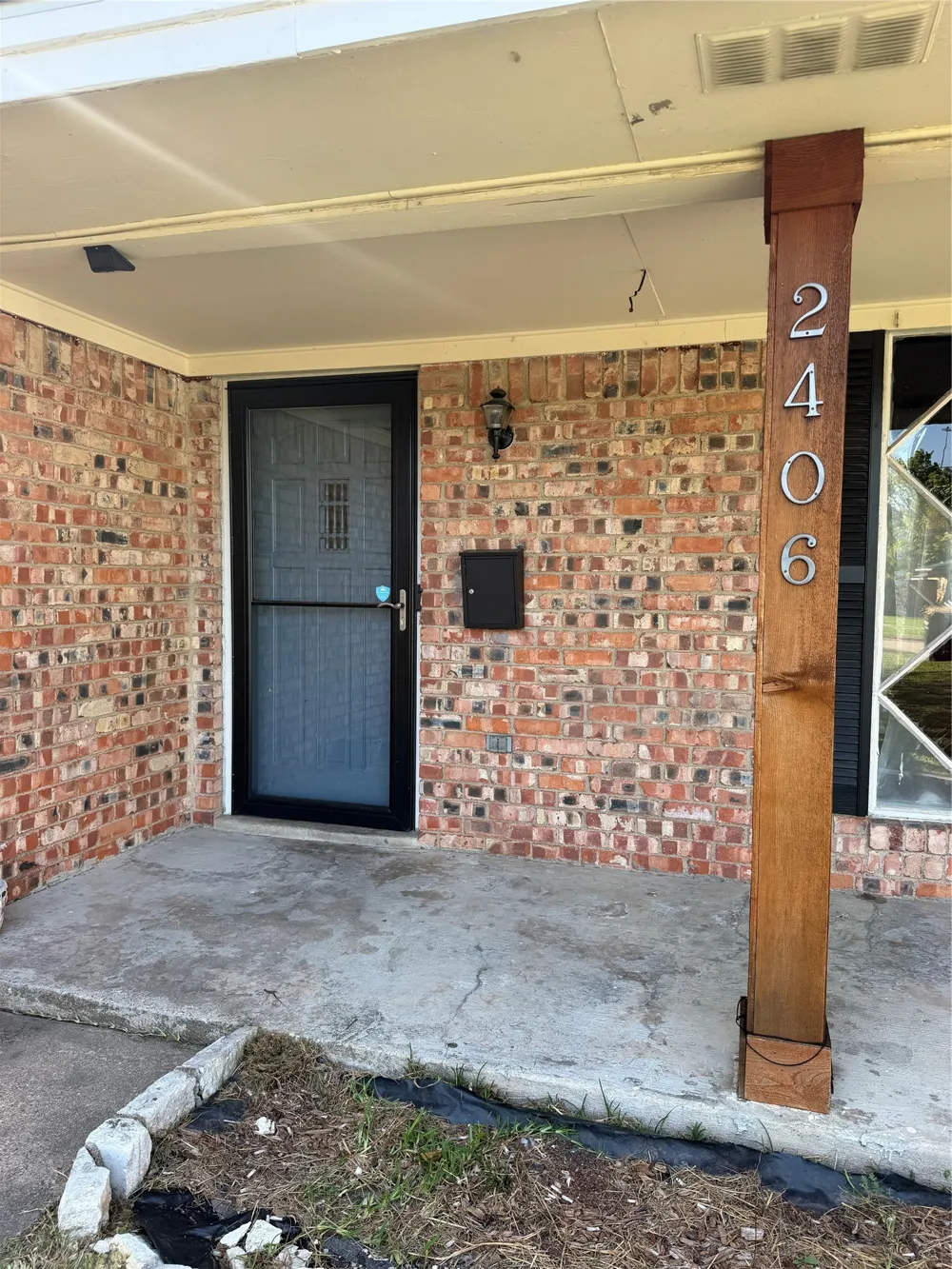 2406 W Broadview Street Greenville, TX 75402