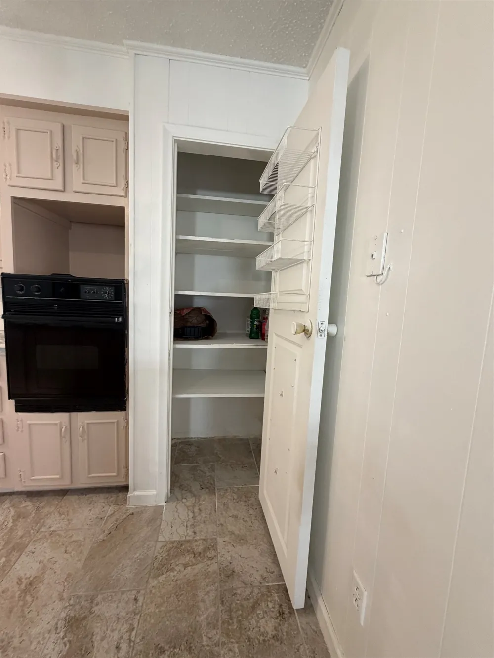 2406 W Broadview Street Greenville, TX 75402