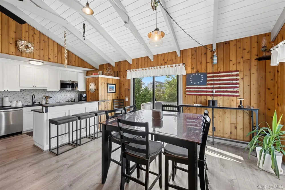 113 Duryea Avenue Montauk, NY 11954