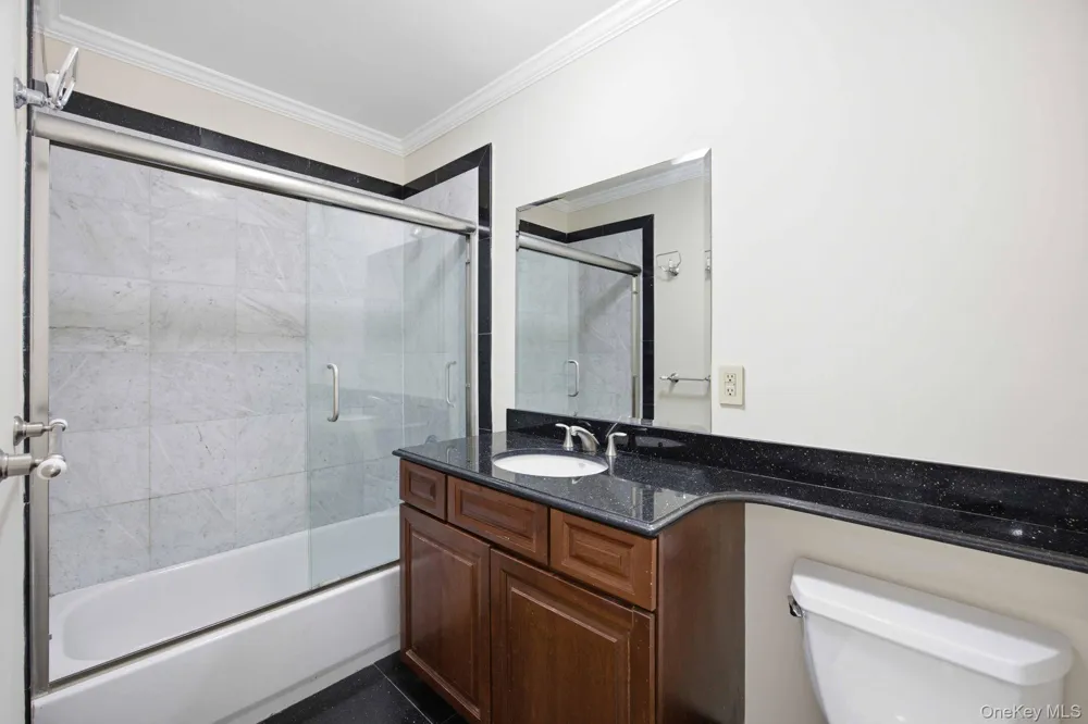 23 E 128th Street #2F New York (Manhattan), NY 10035