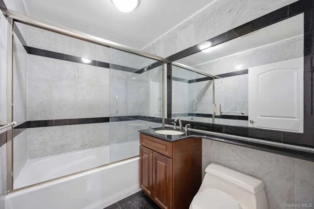 23 E 128th Street #2F New York (Manhattan), NY 10035