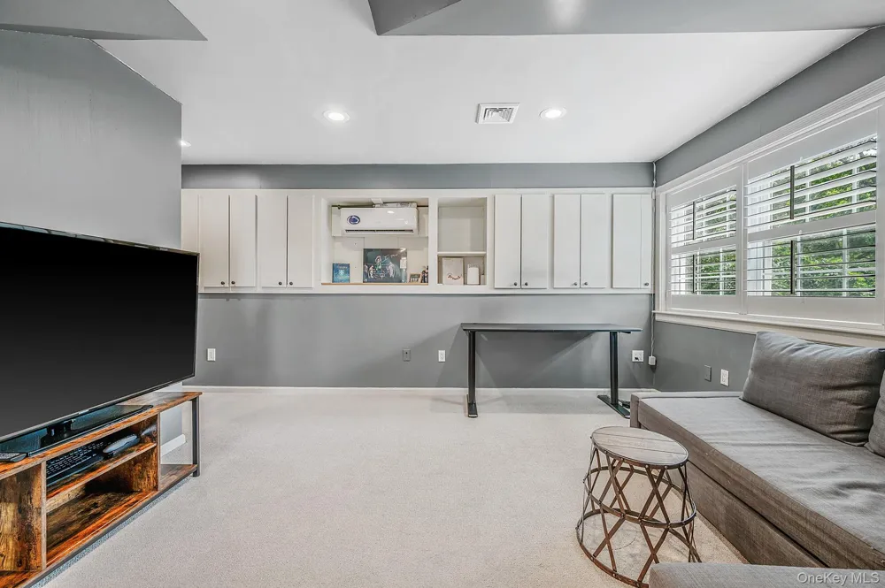 20 Hancock Court South Setauket, NY 11720
