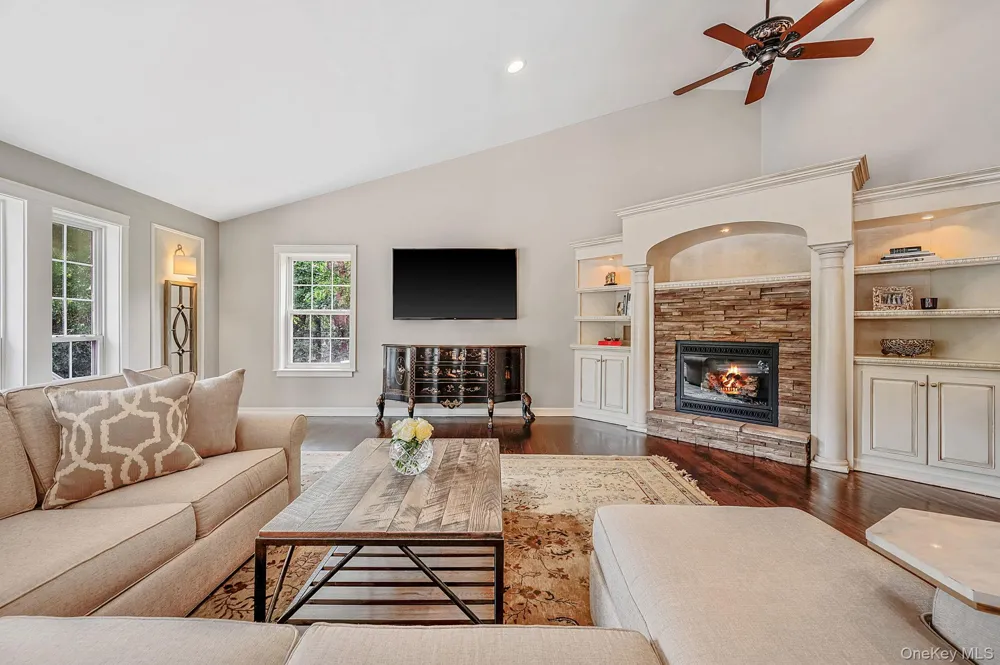 20 Hancock Court South Setauket, NY 11720