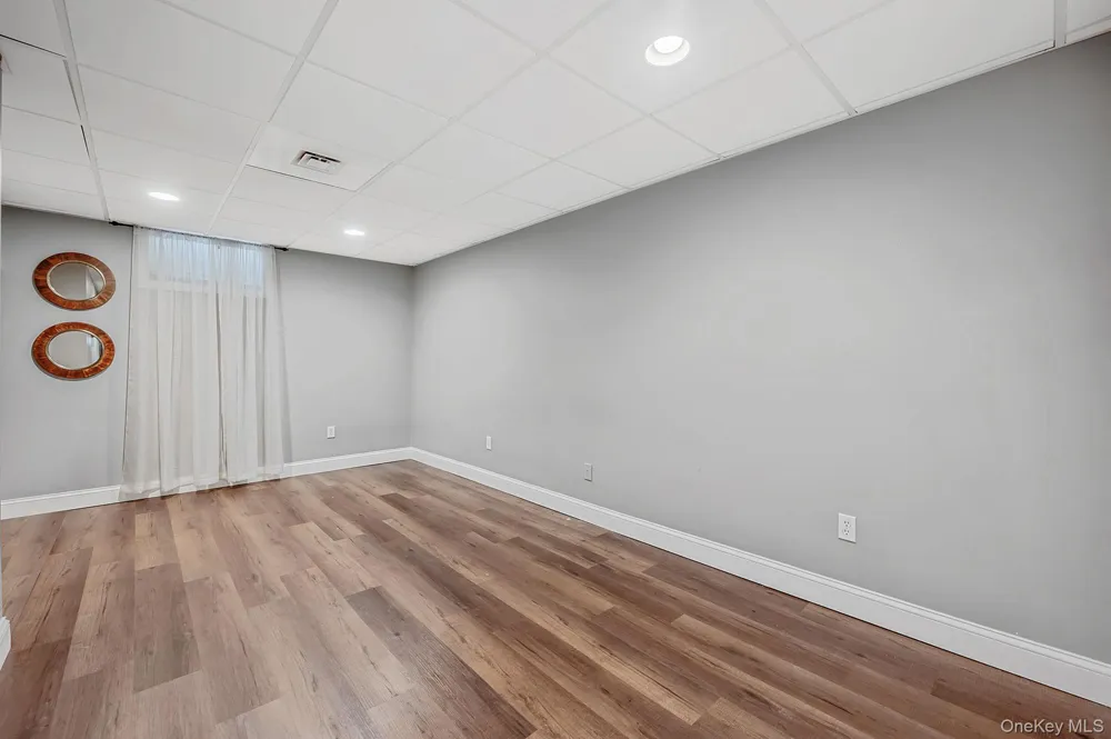 20 Hancock Court South Setauket, NY 11720