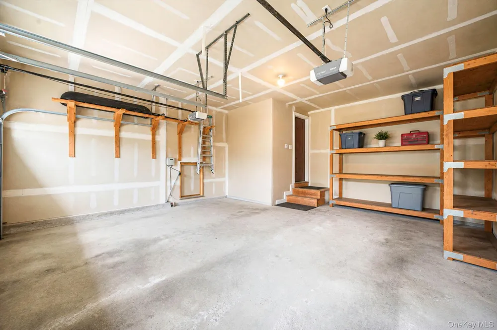 20 Hancock Court South Setauket, NY 11720