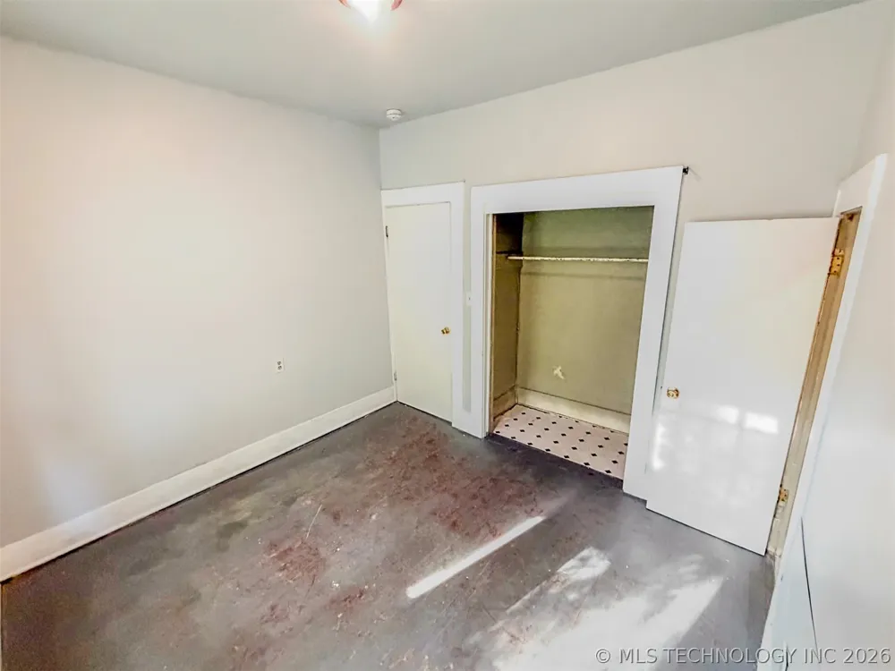 1019 S Stockton Ada, OK 74820